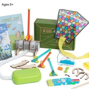 Kiwi Crate Fun with Flight unopened kit